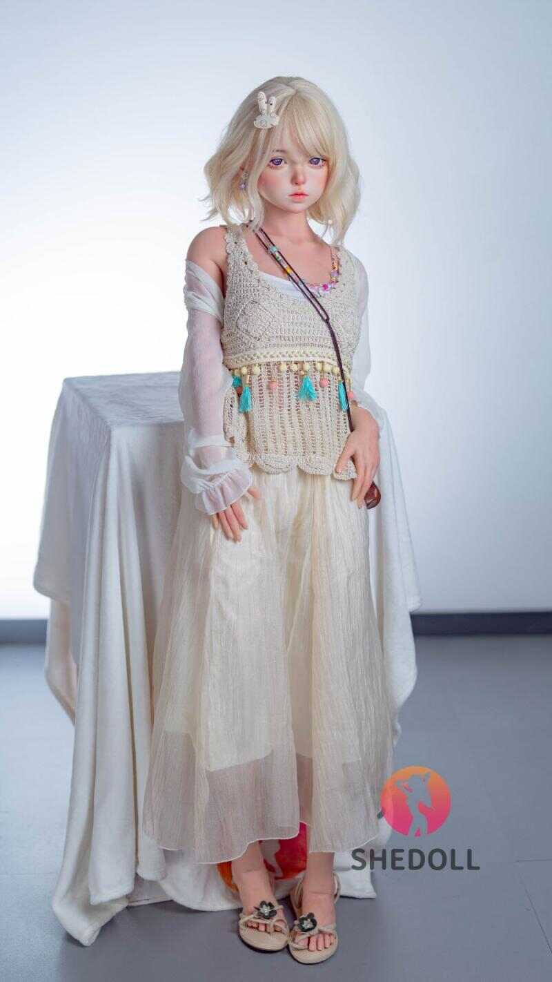 dottie-purple-eyes-cream-colored-5